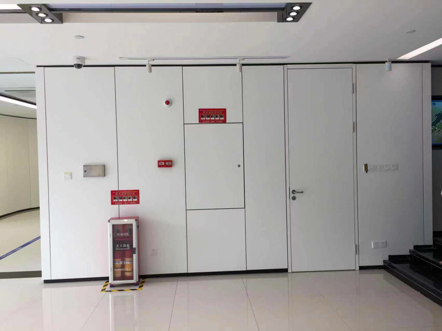 墻板暗門(mén)消防栓