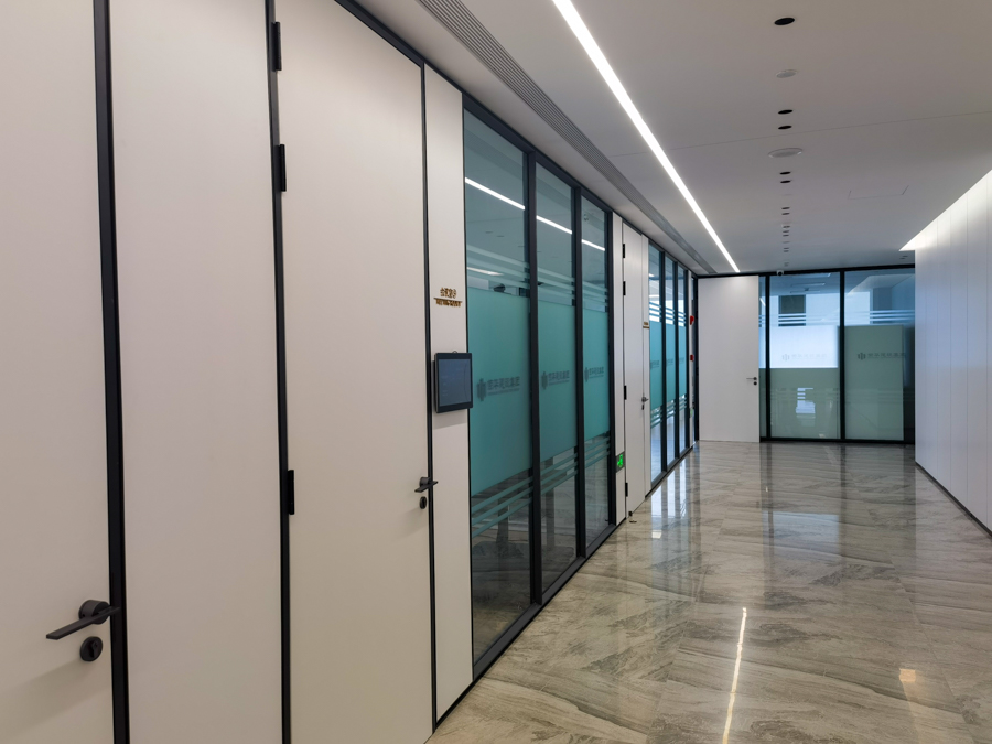 內(nèi)鋼外鋁配套木門(mén)