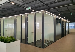 青島玻璃隔斷的玻璃配置有哪些？